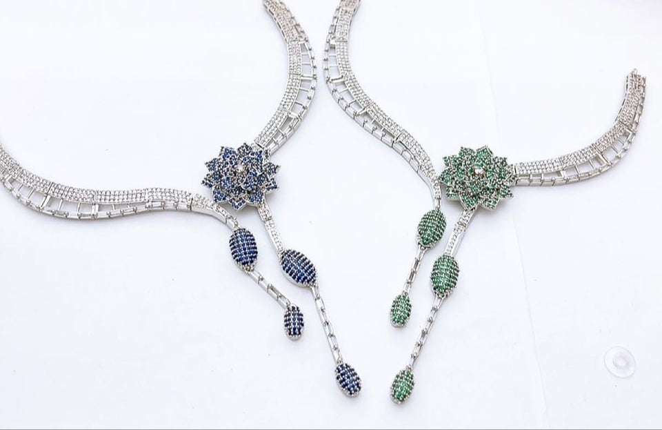 Floral Elegance Jewelry Set – Premium Artificial Stone Necklace, Earrings & Maang Tikka (Multiple Colors)