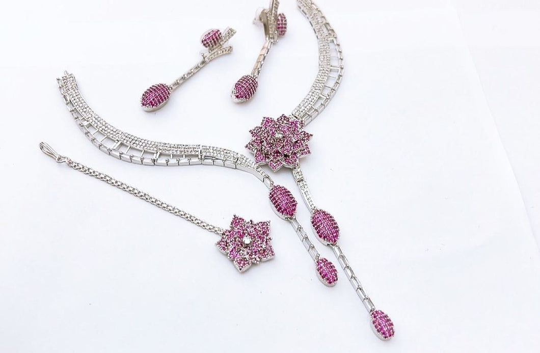 Floral Elegance Jewelry Set – Premium Artificial Stone Necklace, Earrings & Maang Tikka (Multiple Colors)
