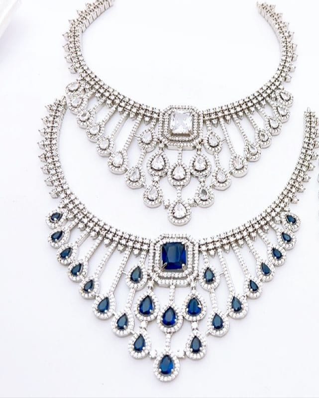 Luxury Crystal Bridal Jewelry Set – Premium Artificial Diamond Necklace, Earrings & Maang Tikka (Multiple Colors Available)
